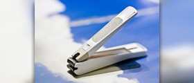 About thick toenails