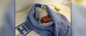 Can amniotic fluid cure necrotizing enterocolitis in preemies?