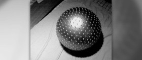 Benefits of sitting on an exercise ball