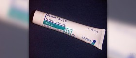 Benzoyl peroxide skin care products