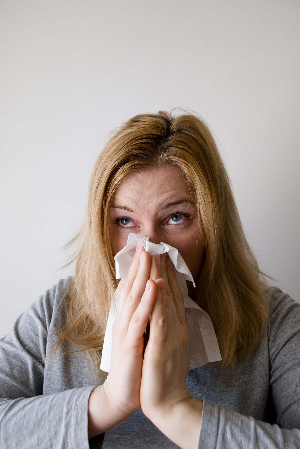 symptoms-of-catarrh-general-center-steadyhealth