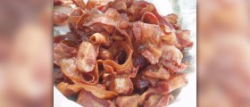 Calories in bacon