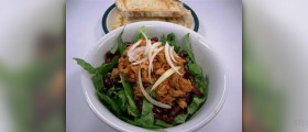 Calories in tuna salad