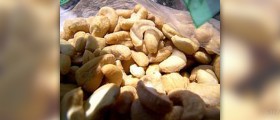 Cashews nutrition information
