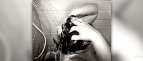 Colloidal oatmeal shampoo