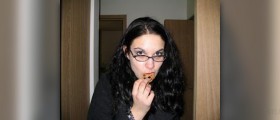Herbal way to black hair