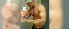 How to easily build up arm muscles
