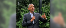 Obama offers sex education to American teenagers