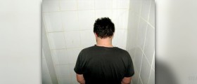 Painful male urination
