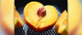 Peach nutrition facts