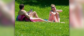 Reduce wrinkles with these SPF sunscreen protection tips