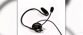 Using headphones may make hearing loss worse