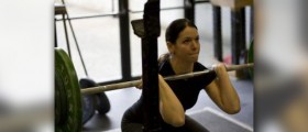 What are the benefits of weight lifting