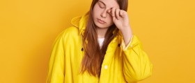 5 Reasons Your Eyes Might Turn Yellow
