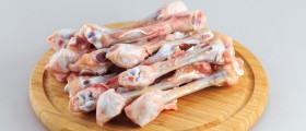 Dangers Of Swallowing Chicken Bones