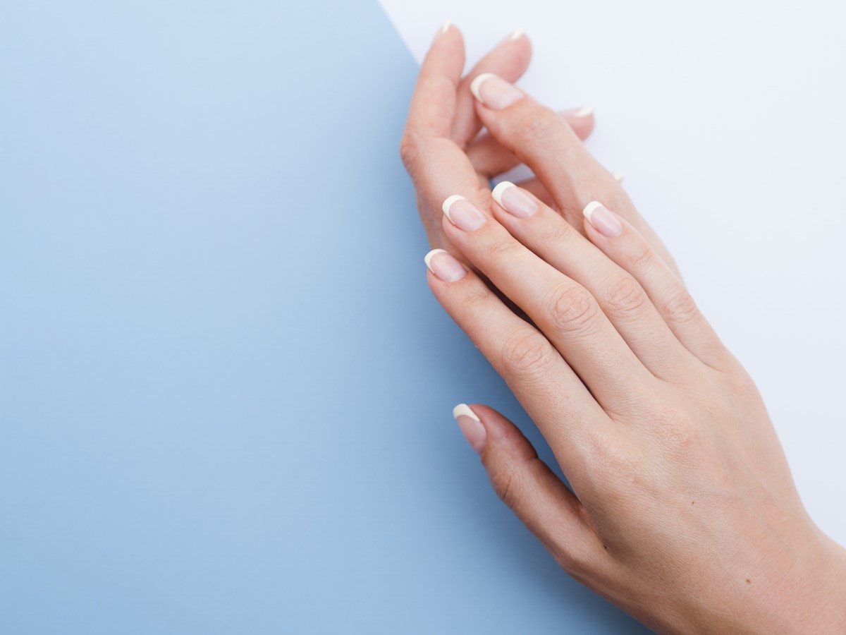 Discolored, Loose, Or Abnormally Structured Nails: Do You Need To Be  Worried About Your Health? | Skin & Hair problems medical answers | Body &  Health Conditions center 