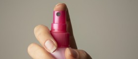 Is It Safe To Tan Or Apply Spray Tan During Pregnancy?