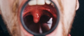 Painful Swelling Under The Tongue: Why?