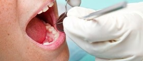 Swollen Patch And Severe Pain Behind Molars: What Is It?