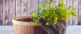 Using St. John's Wort For Depression Safely