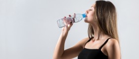 Water Weight Loss : How Much It's Safe And Effective?