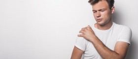 What Causes Shoulder Pain After Drinking Alcohol?
