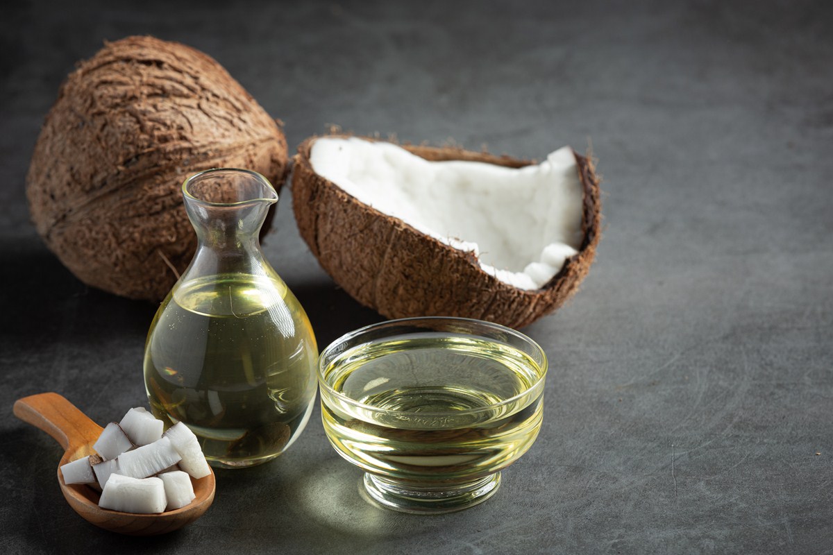 why-does-coconut-oil-dry-my-skin-beauty-care-medical-answers-well