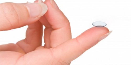 How to Properly Take Care of Contact Lenses