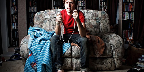 Only One Hour of Playing Video Games Makes Teenaged Boys Eat More All Day