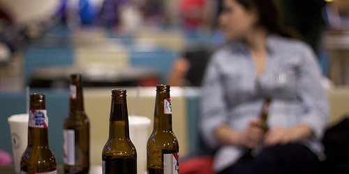 10 Warning Signs of Alcoholism