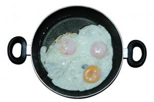 frying_pan_eggs.jpg