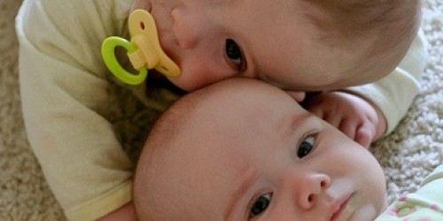 IVF And Twins: Stronger Embryo Helps A Weaker One Survive
