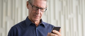 10 Electronic Memory Aids That Can Help Living With Dementia