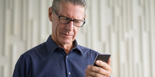 10 Electronic Memory Aids That Can Help Living With Dementia