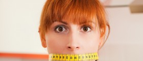 7 Warning Signs And Symptoms You Are Suffering From An Eating Disorder