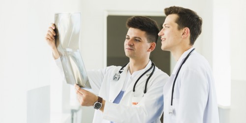 Arthritis Diagnosis: What Do Joint Imaging Tests Reveal?