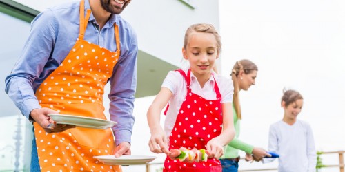 How Can Parents Help Prevent Their Children From Developing An Eating Disorder?