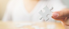 Hallucinations And False Ideas In Dementia: Causes And Treatment
