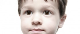 How Family Snapshots Can Save Lives: Eye Cancer In Pictures