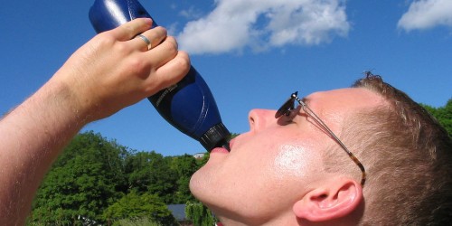 Dehydrated People More Likely To Be Overweight!