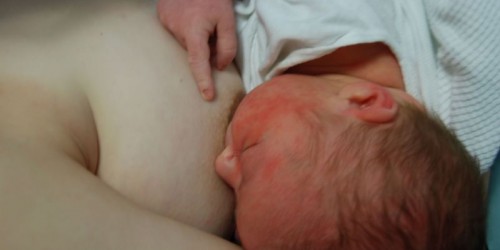 Are The Benefits Of Breastfeeding Really So Minimal That You May As Well Use Formula?