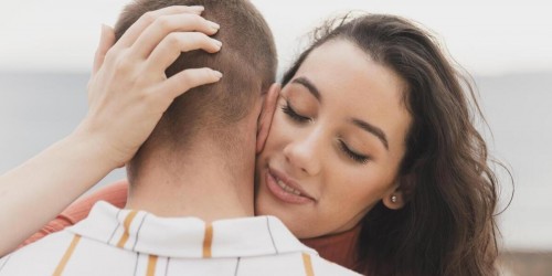 Saliva Doesn't Transmit HIV, But Is It Really Impossible To Get HIV Through Kissing?