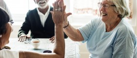 5 Social Engagement Tips and Activities Alzheimer’s Patients Should Try