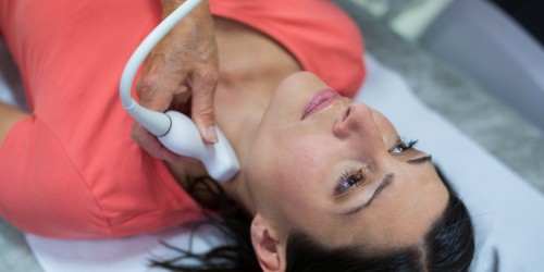 The Link Between Thyroid Disease And High Cholesterol: Hyperthyroidism vs Hypothyroidism