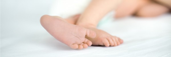 Can flat feet delay your child's walking?