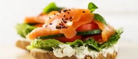Endometriosis Diet: 7 Foods You Should Eat To Ease Endometriosis Symptoms