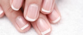 11 Tips To Beautify Your Brittle Hair And Nails When You Have Hypothyroidism