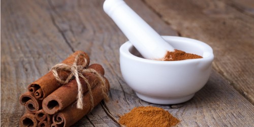 7 Herbs That Can Help Treat Your PCOS