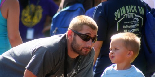 Talk To Strangers: Why Old-Fashioned 'Stranger Danger' Lessons Get It Wrong