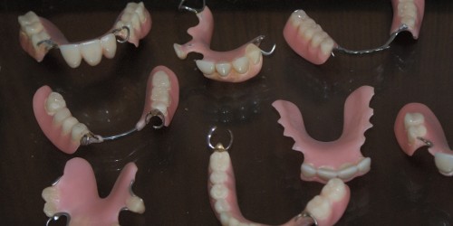 What Are Flexible Dentures? How Are They Better Than Conventional Dentures?
